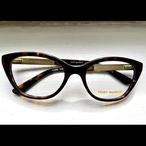 Fashion GLASSes non-prescription Tortoise and gold frame by TORY💕